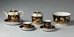 Чайный набор в стиле «шинуазри» в подражание китайскому лаку. 1758–1759