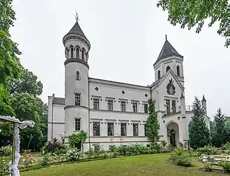 Фасад замка с северо-западной стороны