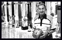 Александр Щанов в музее ФК «Динамо»