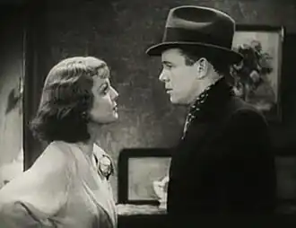 Лоретта Янг и Реджис Туми. Кадр из фильма «Она должна была сказать „да“» (1933)