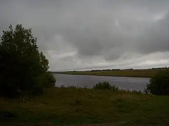 Озеро Шидозерское, вид с юго-западного берега 27 августа 2011 года.