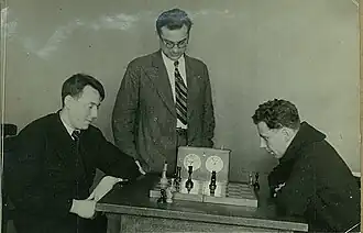 Партия Г. Шнейдеман — М. Волковыский. Наблюдает В. Корольков.