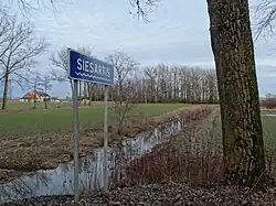 Верховье реки Сесартис около местечка Лукшяй в феврале 2023 года