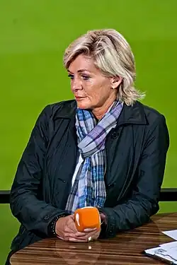 Сильвия Нейд во время интервью, посвящённого чемпионату мира 2011, 13 июля 2011 года