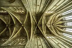 Потолок хора