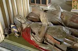 Гробница сэра Джона Спенсера и Изабеллы Граунт в Грейт-Брингтоне