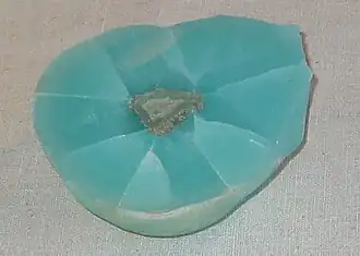 Поперечное сечение кристалла смитсонита из Нью-Мексико