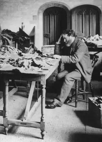 Шехтер за изучением каирской генизы