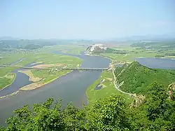 Мост через реку Партизанскую. Вид с сопки Сестра около Находки.