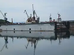 Плавучий док ССРЗ. Фото 2010 года