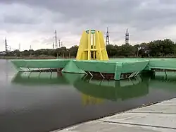 Водосброс в форме кувшинки