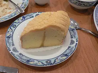 Ломтик лимонного бисквита