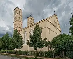 Деревенская церковь по проекту Шинкеля