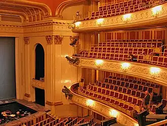 Зрительный зал Государственной оперы на Унтер-ден-Линден в Берлине. 1844