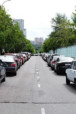 Вид от улицы Воронцовские Пруды в сторону улицы Обручева