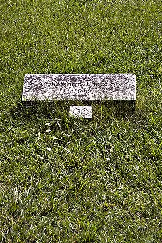 Могила Феодора в аббатстве Святого Августина