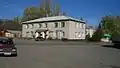 Здание администрации в пос. Стрелица