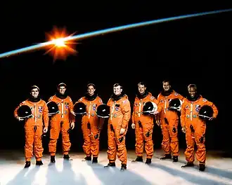 (слева-направо): Ч. Вич, М. Коутс, Г. Харбо, Д. Макмонэгл, Л. Хэммонд, Р. Хиб, Г. Блуфорд.