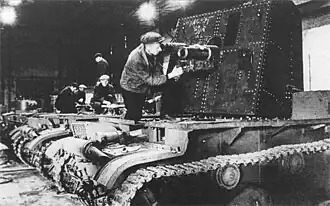 Т-26-6 в процессе изготовления на Кировском заводе (октябрь 1941)