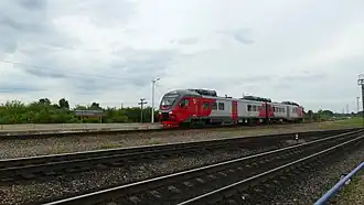 Пригородный дизель-поезд Орлан у пассажирской платформы Иваново-Сортировочное