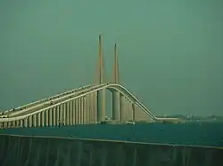 Вид на мост с юга