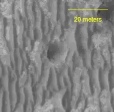 Кратер Сервейер, снятый с орбиты аппаратом MRO, камерой выcкого разрешения HiRISE.