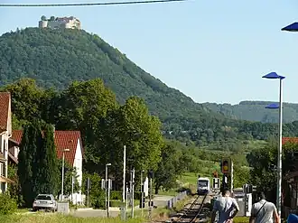 Вида замка со стороны долины