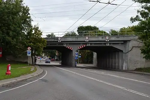 Железнодорожный виадук на границе районов Кесклинн и Пыхья-Таллинн