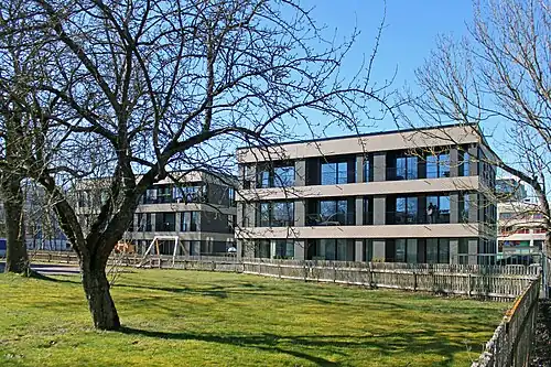 Новые жилые дома на улице Регати