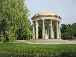 Храм любви. Архитектор Ришар Мик