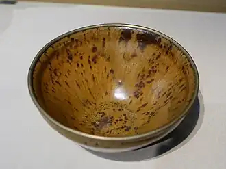 Чайная чашка стиля тэммоку, 1530—1550-е годы