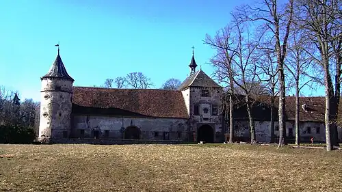 Шато, левое крыло