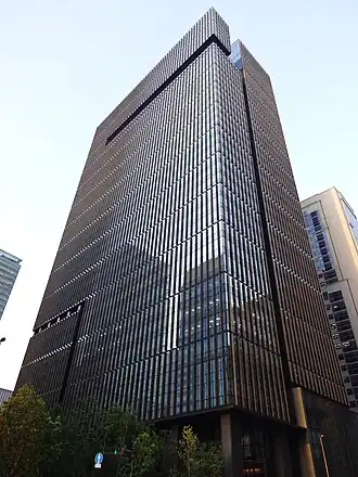 Небоскрёб Otemachi Tower, штаб-квартира компании в Тиёда, Токио.