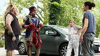 Человек-бык[англ.] (Нэйтан Хёрд), Эль Агила[англ.] (Джозеф Кастилло-Мидиетт), Эмиль Блонски (Тим Рот) и Дженнифер Уолтерс (Татьяна Маслани)