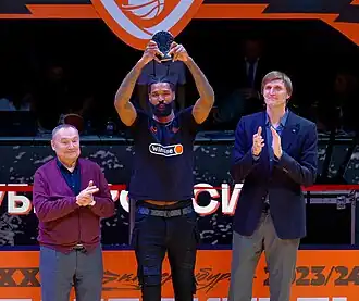 Получает награду участника символической пятёрки «Финала четырёх» Кубка России 2023/2024