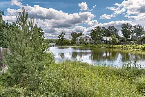 Исток реки в селе Толбухино Ярославской области.