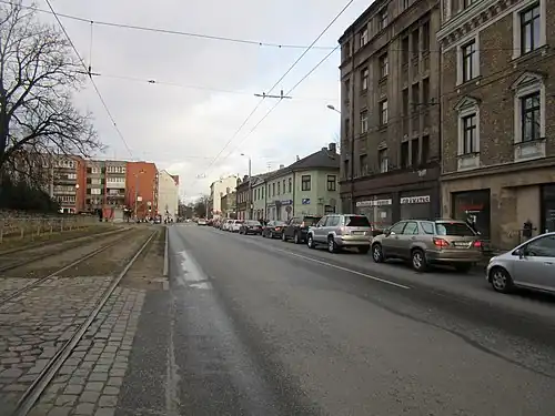 Вид вдоль улицы