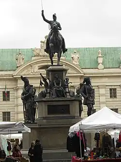 Памятник Карлу Альберту в Турине