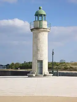 Башня Жозефины (бывший маяк)