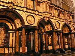 Леттнер (алтарная преграда). Собор в Турне, Бельгия