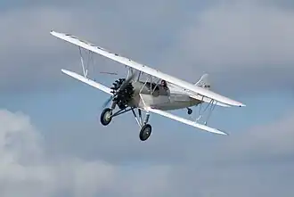 Самолёт заходит на посадку.