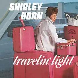 Обложка альбома Ширли Хорн «Travelin’ Light» (1965)