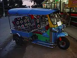 Тук-тук на острове Пханган.