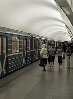 81-717/714 на платформе