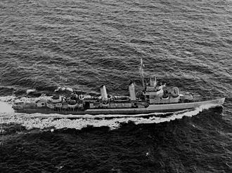эсминец USS Wilkes (DD-441) на ходу май 1943