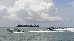 Катера в строю пеленга