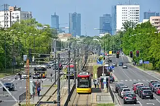 Улица Волоска в Варшаве на высоте ул. Конструкторская, вид на центр города