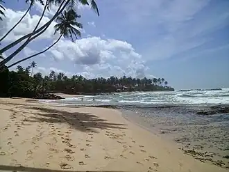 Пляж Унаватуна