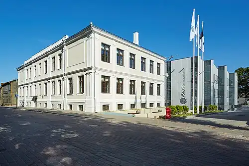 Гимназия Выру