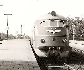 Дизель-поезд VT 12.14 на маршруте Берлин Гамбург, июль 1957